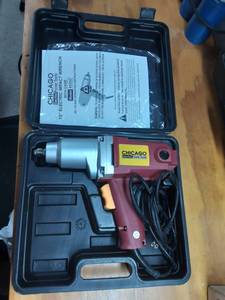 lot 51 image: Chicago Electric 12 Electric Impact Wrench