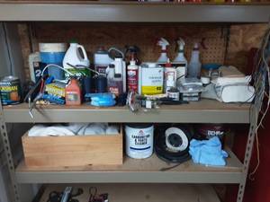 lot 76 image: Contents Of 2-Shelves