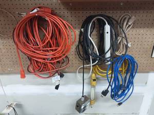 lot 84 image: Extension Cords, Multi-Plugs, Light