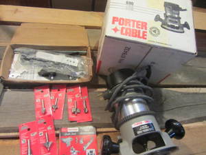 lot 11 image: Porter Cable Router