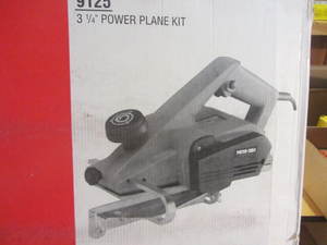 lot 17 image: Porter Cable Hand Planer