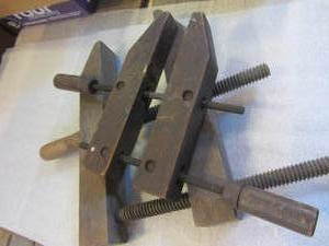 lot 231 image: Wood Clamps