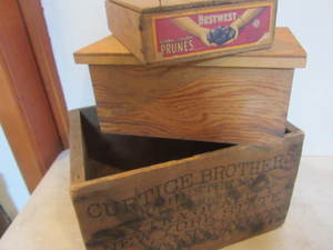 lot 99 image: Wooden Boxes