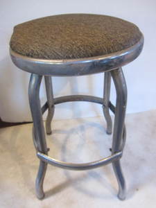 lot 112 image: Metal Stool