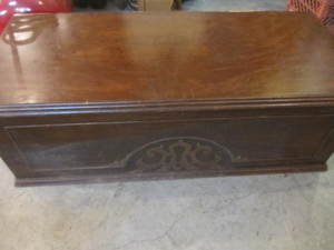 lot 157 image: Cedar Chest