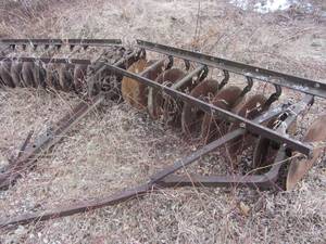 lot 36 image: Disk - 8ft