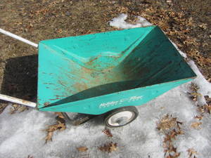 lot 199 image: Vintage Garden Cart