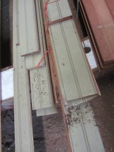 lot 203 image: Wainscot, Recovered