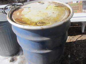 lot 205 image: Metal 55 Gallon Barrel