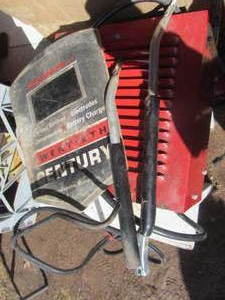 lot 206 image: Arc Welder