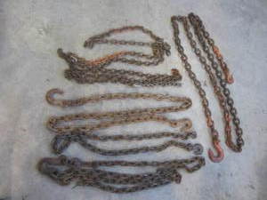 lot 191 image: Log Chains