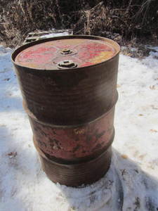 lot 225 image: Metal 55 Gallon Drum