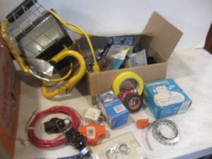 lot 268 image: Electrical, Halogen Light