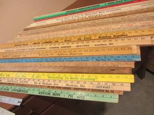 lot 293 image: Wooden Yardsticks