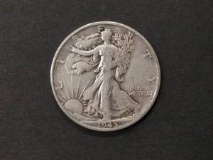 lot 95 image: 1945 S Walking Liberty Silver Half ...