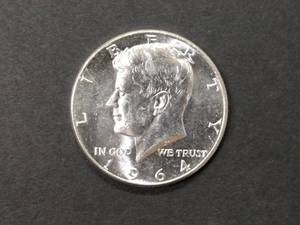 lot 105 image: 1964 AU Kennedy Silver Half Dollar...