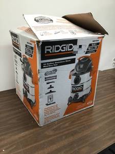 lot 36 image: Ridgid WD1060 10 Gallon WetDry Vac
