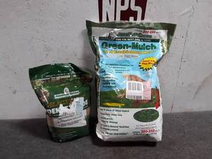 lot 102 image: Bags of Mulch and Grass Seed (S38)