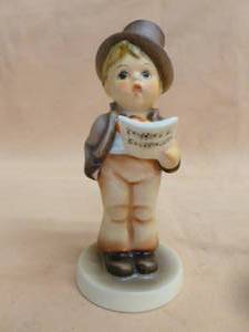 lot 65 image: Hummel Figurine