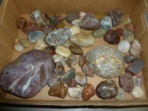 lot 113 image: Collector Rocks