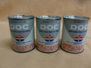 lot 197 image: Vintage Oil Cans