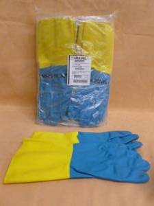 lot 202 image: New Work Gloves