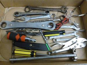 lot 206 image: Tools
