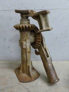 lot 207 image: Vintage Jack