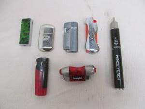 lot 22 image: vintage lighters