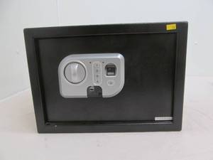 lot 59 image: cabinet safe
