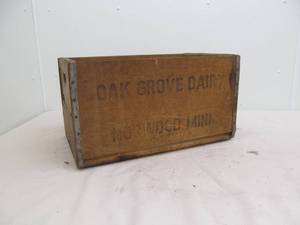 lot 92 image: Oak Grove Dairy crate