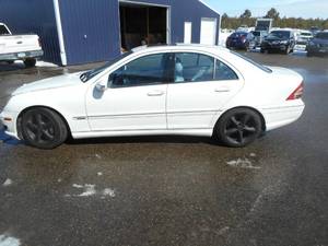 lot 2 image: 2005 Mercedes-Benz C230 Kompressor