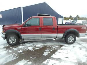 lot 2 image: 2002 Ford F250 SD XLT 4x4