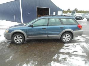 lot 2 image: 2005 Subaru Outback AWD