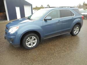 lot 3 image: 2011 Chevy Equinox LT