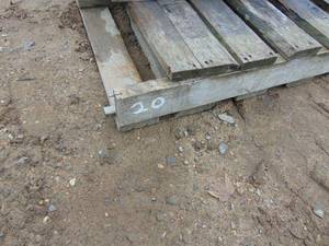 lot 20 image: Landscaping Blocks