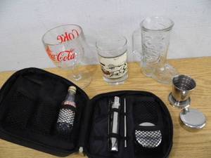 Portable Mini Bar - Glasses