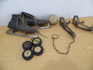 Skates - Traps - Hockey Pucks