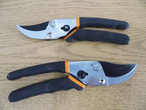 Lot of 2 Fiskars Cutters