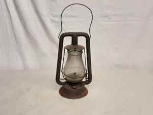 lot 15 image: No.0 Atlantic Lantern-Lantern (Rusty Clear Glass Globe)