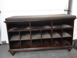 lot 42 image: Entry Bench With Shoe Storage Cubbies 38x16x22
