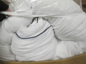 lot 69 image: Vital Rest Comfort Mattress Topper ...