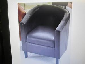 lot 104 image: Hudson Barrel Chair open box Retail...