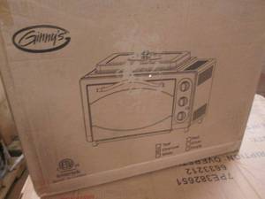 lot 112 image: Ginnys 10-In-1 Everything Oven ope...