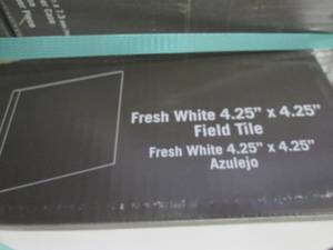 lot 197 image: 17 Cases Jeffrey Court Fresh White ...