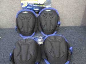 lot 270 image: 2 Pair  QEP F3 Stabilizer Knee Pad ...