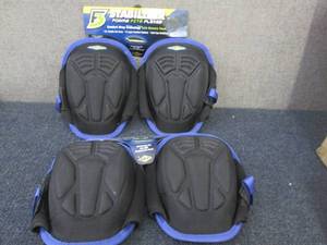 lot 272 image: 2 Pair  QEP F3 Stabilizer Knee Pad ...