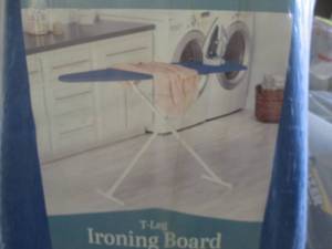 lot 276 image: Whitmor T-Leg Ironing Board...