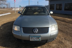 lot 5136 image: 2005 Volkswagen Passat GLX