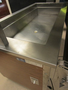 lot 501 image: VOLLRATH COLD FOOD STATION